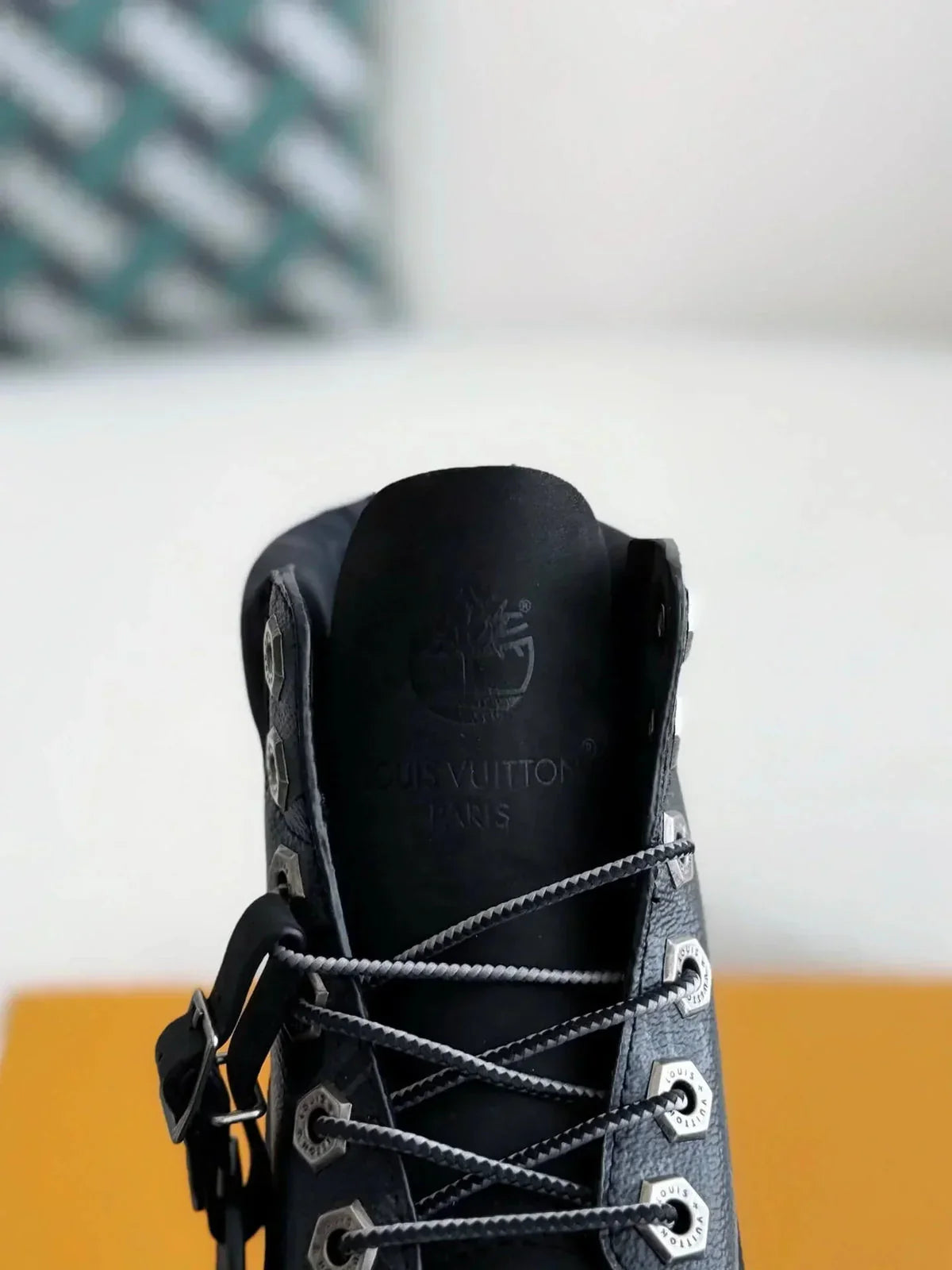 TIMBERLAND X LOUIS VUITTON