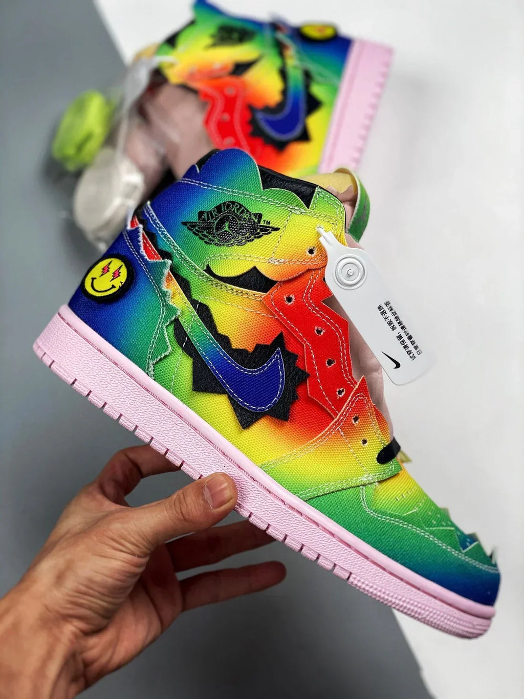 AIR JORDAN 1 MID