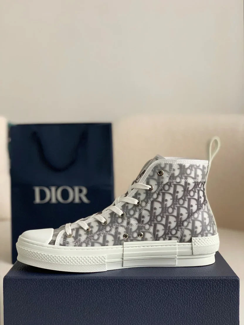 DIOR SNEAKER