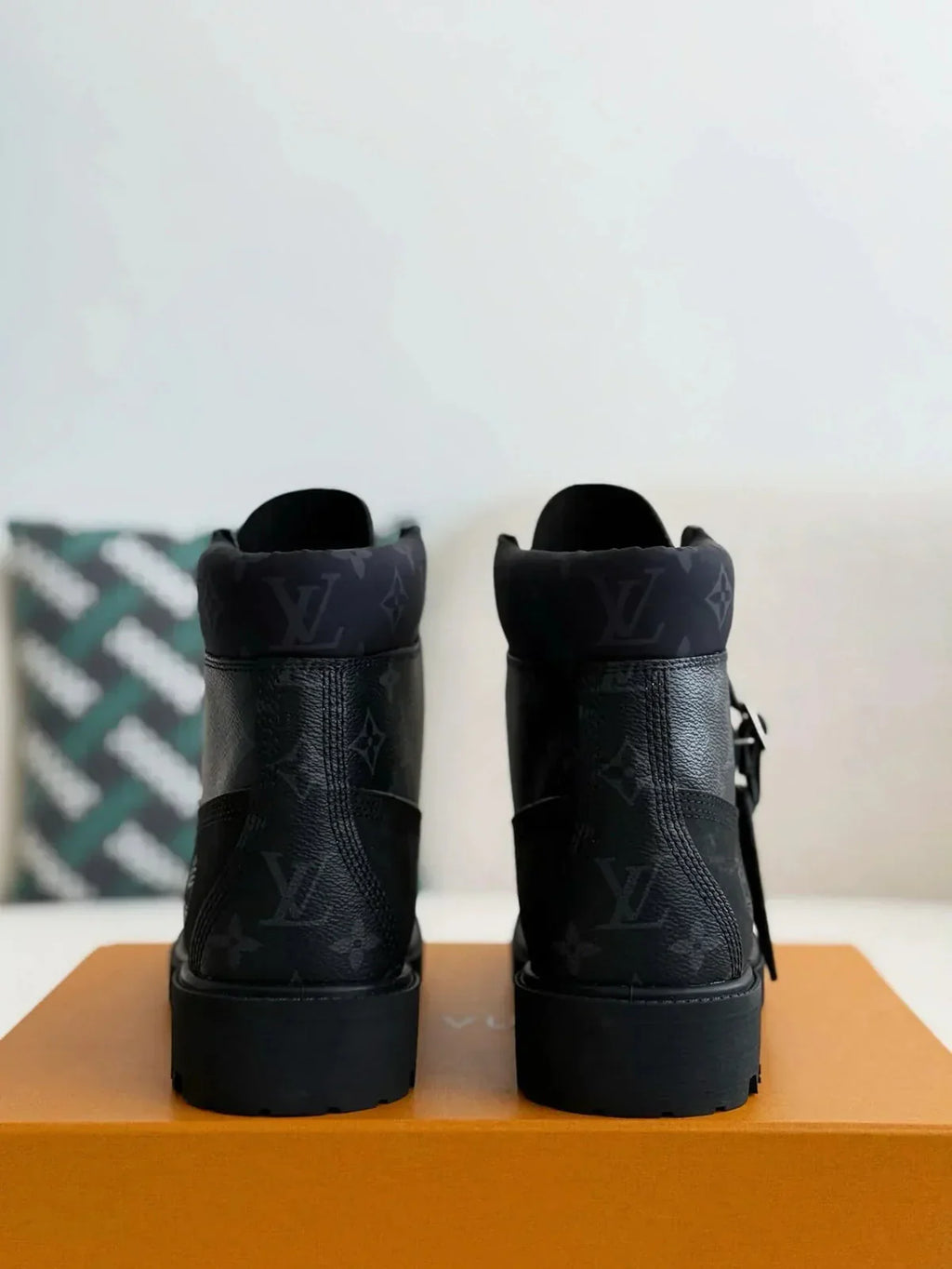 TIMBERLAND X LOUIS VUITTON