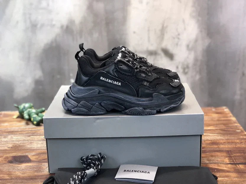 BALENCIAGA SNEAKER