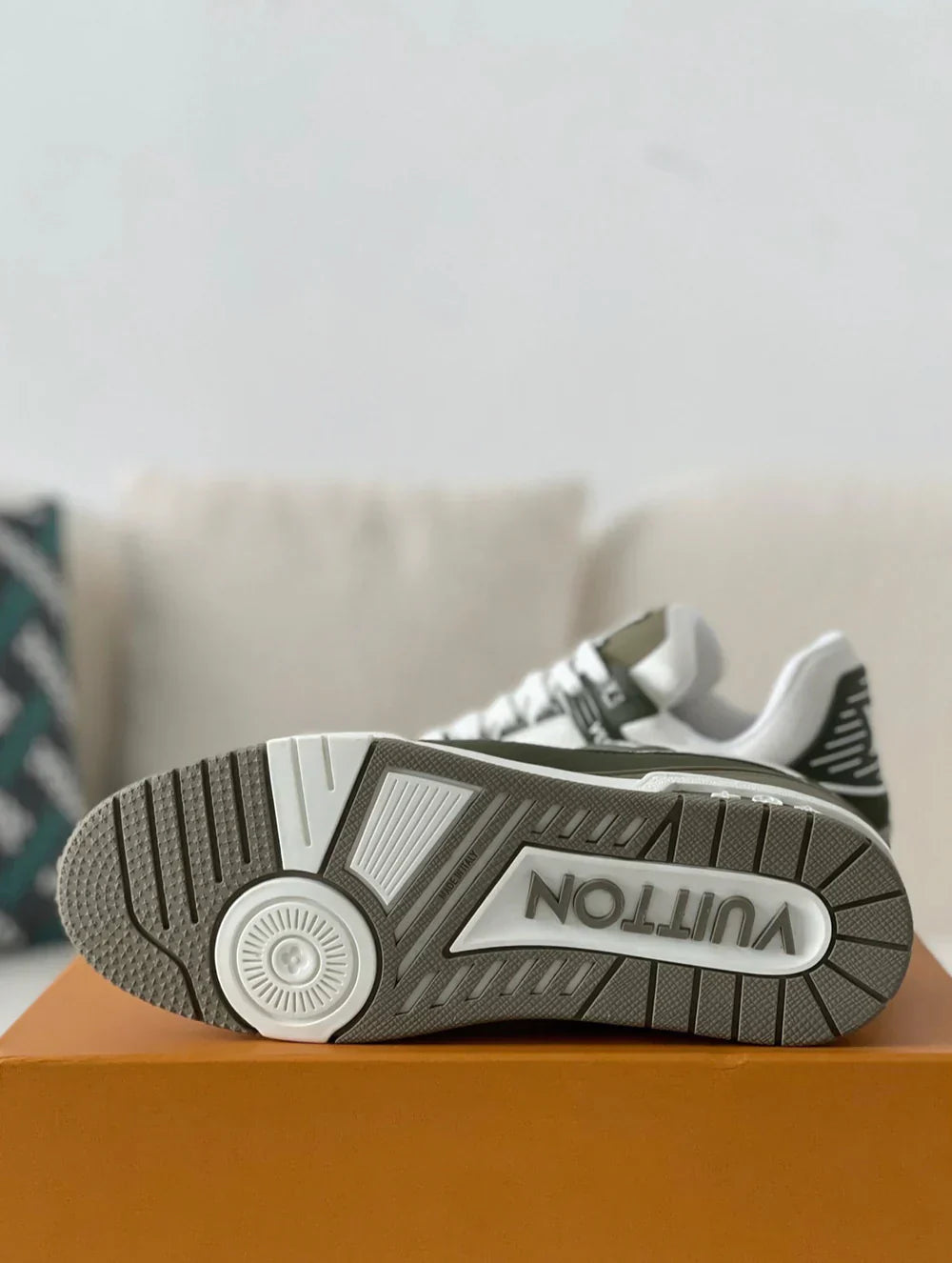 LOUIS VUITTON TRAINER