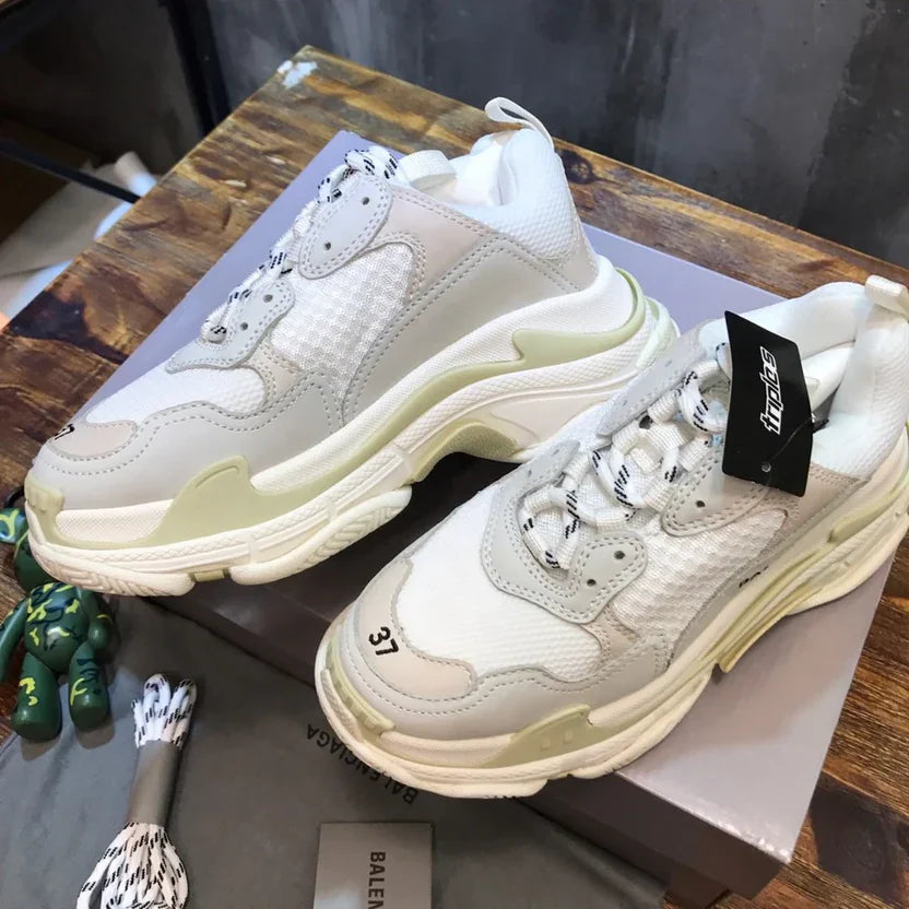 BALENCIAGA SNEAKER